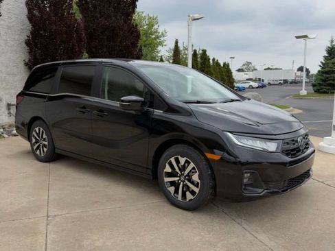 New 2026 Honda Odyssey EX-L image 7