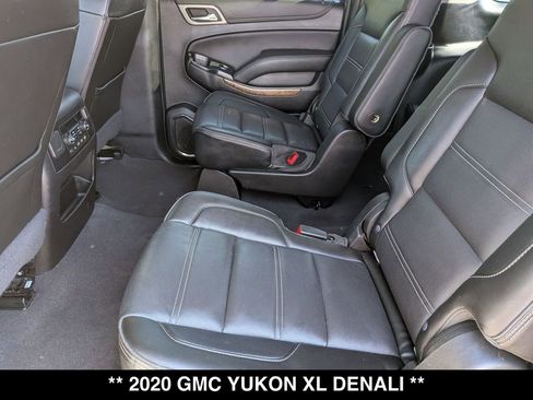 Used 2020 GMC Yukon XL Denali w/ Open Road Package AWD/4WD image 3
