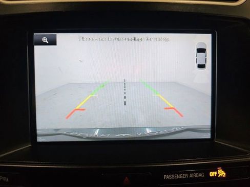 Used 2016 Ford Explorer XLT w/ Equipment Group 202A image 25