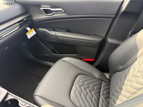 New 2026 Kia Sportage X-Line w/ X-Line Premium Package AWD/4WD image 20