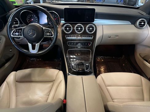 Used 2019 Mercedes-Benz C 300 4MATIC Sedan image 10
