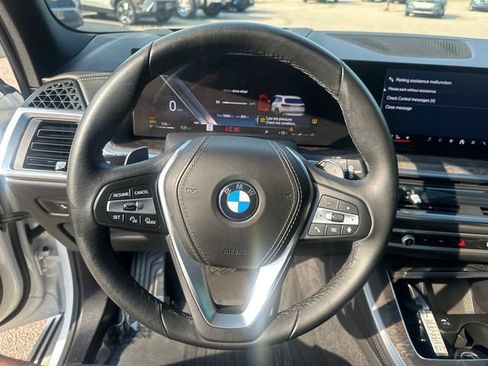 Used 2026 BMW X5 xDrive40i AWD/4WD image 33