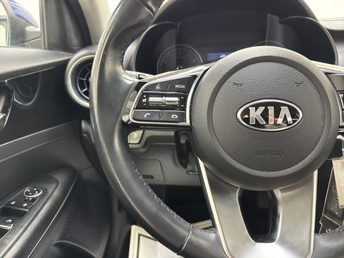 Used 2019 Kia Forte S image 17