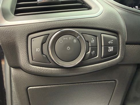 Used 2024 Ford Edge Titanium AWD/4WD image 13