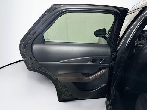 Used 2022 MAZDA CX-30 AWD 2.5 S w/ Premium Package image 26