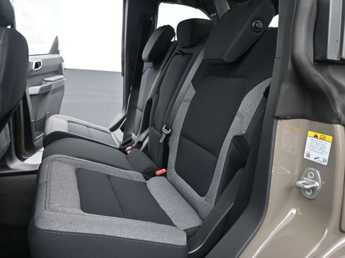 New 2025 Ford Bronco 4-Door image 14