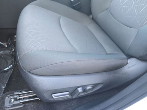 Used 2024 Toyota RAV4 XLE image 35