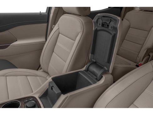 Used 2021 GMC Acadia Denali w/ GMC Pro Grade Package AWD/4WD image 43