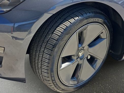 Used 2023 Tesla Model 3 Standard Range RWD image 36
