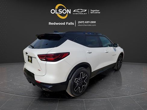 Used 2024 Chevrolet Blazer RS w/ Enhanced Convenience Package FWD image 5