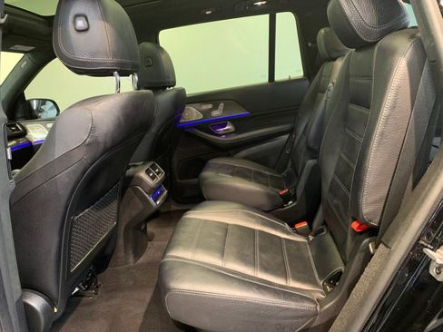 Used 2021 Mercedes-Benz GLS 580 4MATIC w/ E-Active Body Control Package image 62