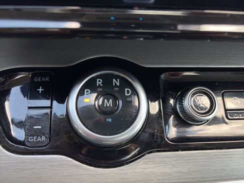 Used 2025 Ford Expedition Max Platinum AWD/4WD image 15