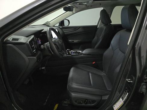 Used 2025 Lexus NX 250 FWD w/ Cold Area Package image 4