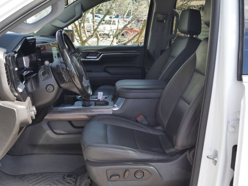 Used 2024 Chevrolet Silverado 1500 LTZ image 10