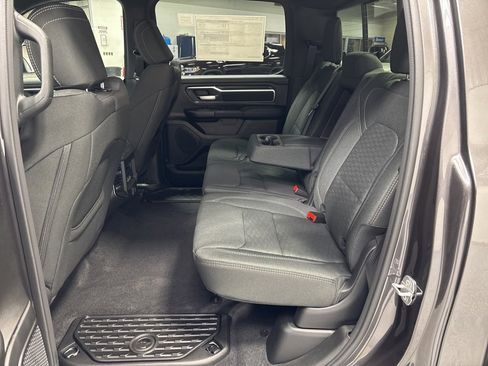 New 2026 RAM 1500 4x4 Crew Cab image 33