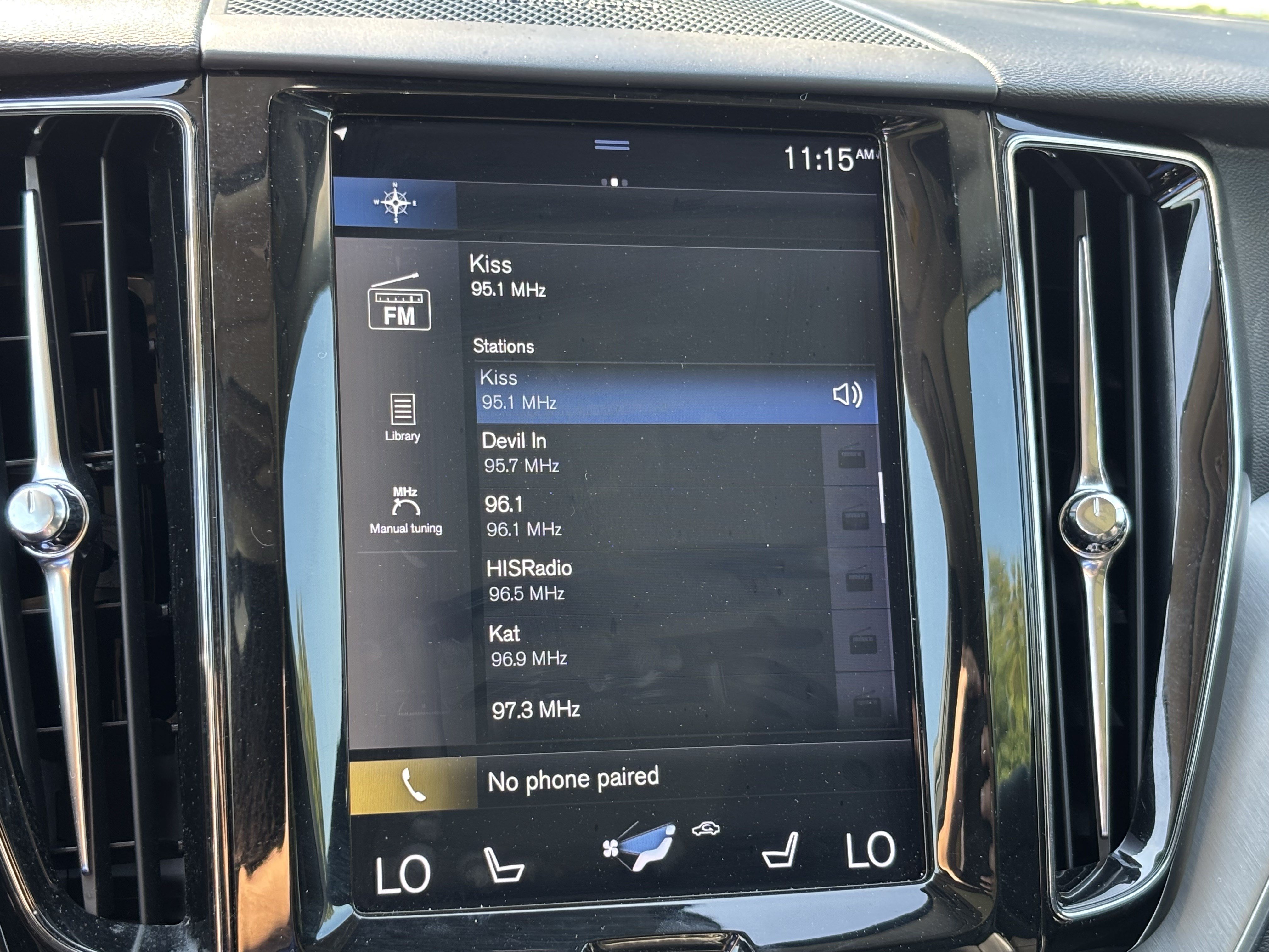 Used 2019 Volvo XC60 T5 Momentum w/ Multimedia Package FWD image 25
