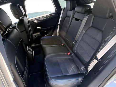 Certified 2023 Porsche Macan GTS AWD/4WD image 22