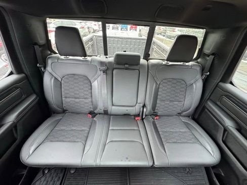 Used 2019 RAM 1500 Sport w/ Level 2 Equipment Group AWD/4WD image 13