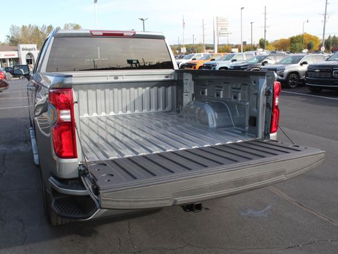 New 2026 Chevrolet Silverado 1500 RST image 18