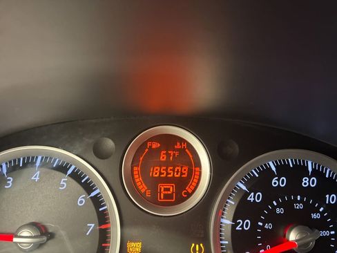 Used 2011 Nissan Sentra 2.0 S FWD image 13