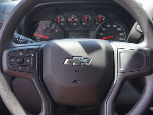 New 2026 Chevrolet Silverado 1500 Custom Trail Boss w/ LPO, Dark Essentials Package AWD/4WD image 15