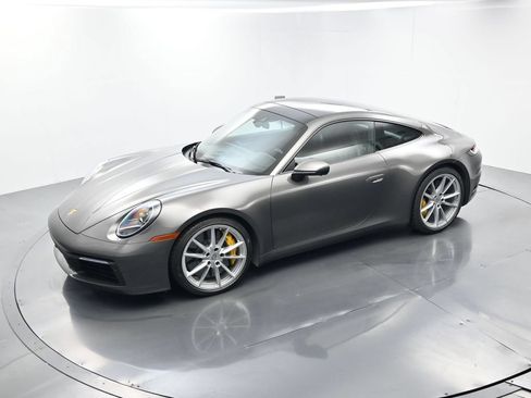 Certified 2020 Porsche 911 Carrera 4S AWD/4WD image 33
