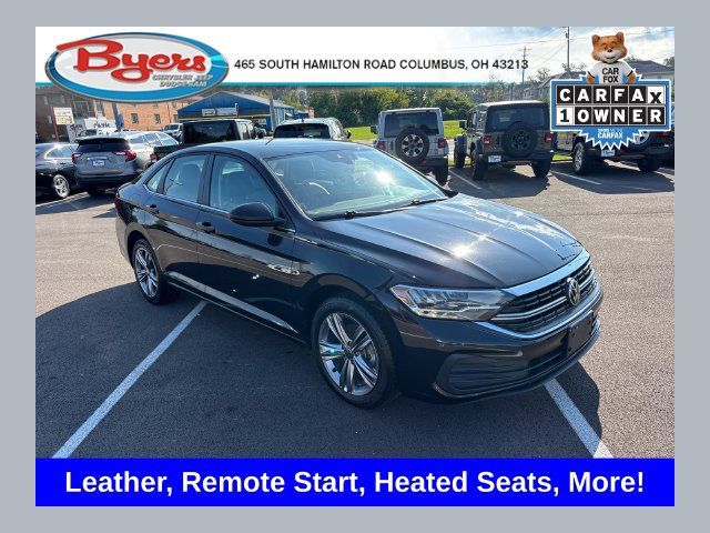 Used 2024 Volkswagen Jetta SE FWD image 1