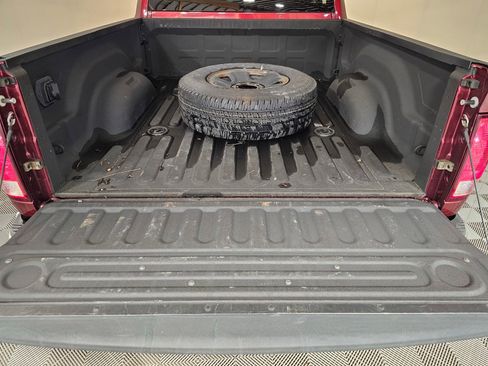 Used 2017 RAM 2500 Tradesman w/ Chrome Appearance Group image 36