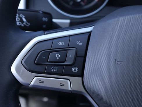 Used 2021 Volkswagen Atlas SE w/ Panoramic Sunroof Package image 24