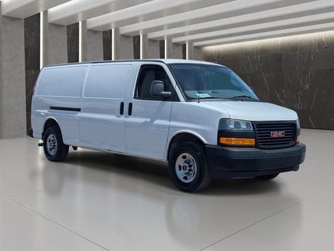 Used 2023 GMC Savana 2500 Extended w/ Driver Convenience Package RWD image 8