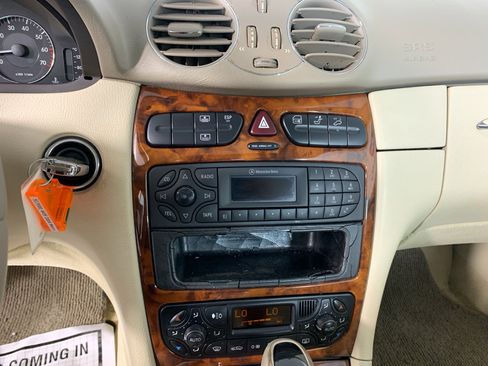 Used 2004 Mercedes-Benz CLK 500 Coupe image 26