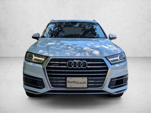 Used 2018 Audi Q7 3.0T Premium Plus w/ Premium Plus Package AWD/4WD image 2