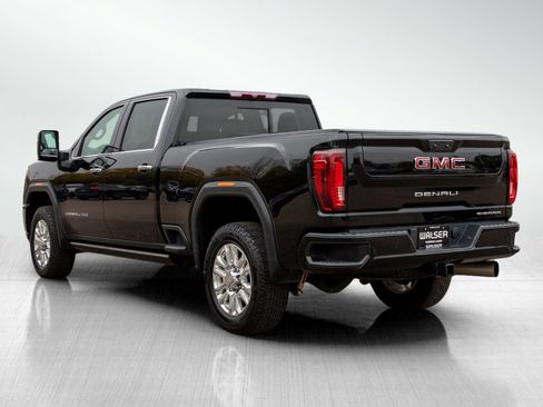 Used 2022 GMC Sierra 2500 Denali image 3
