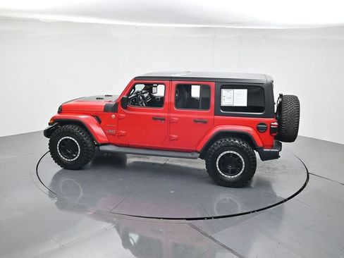 Used 2019 Jeep Wrangler Unlimited Sahara w/ Safety Group AWD/4WD image 41