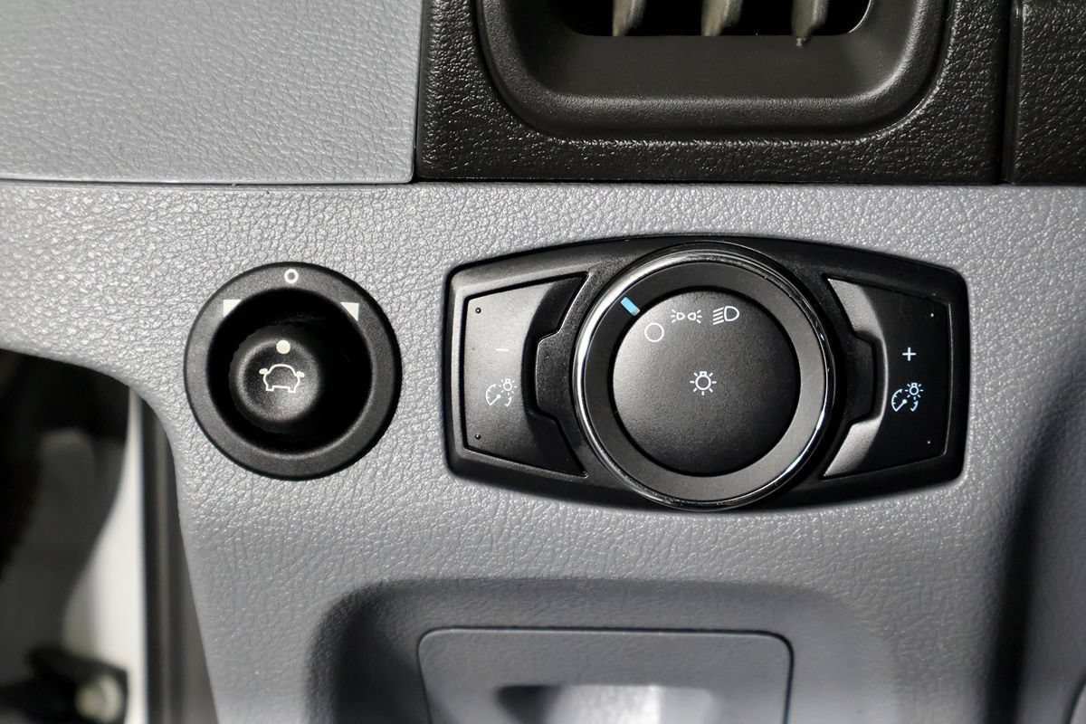 Used 2019 Ford Transit 350 XL RWD image 34