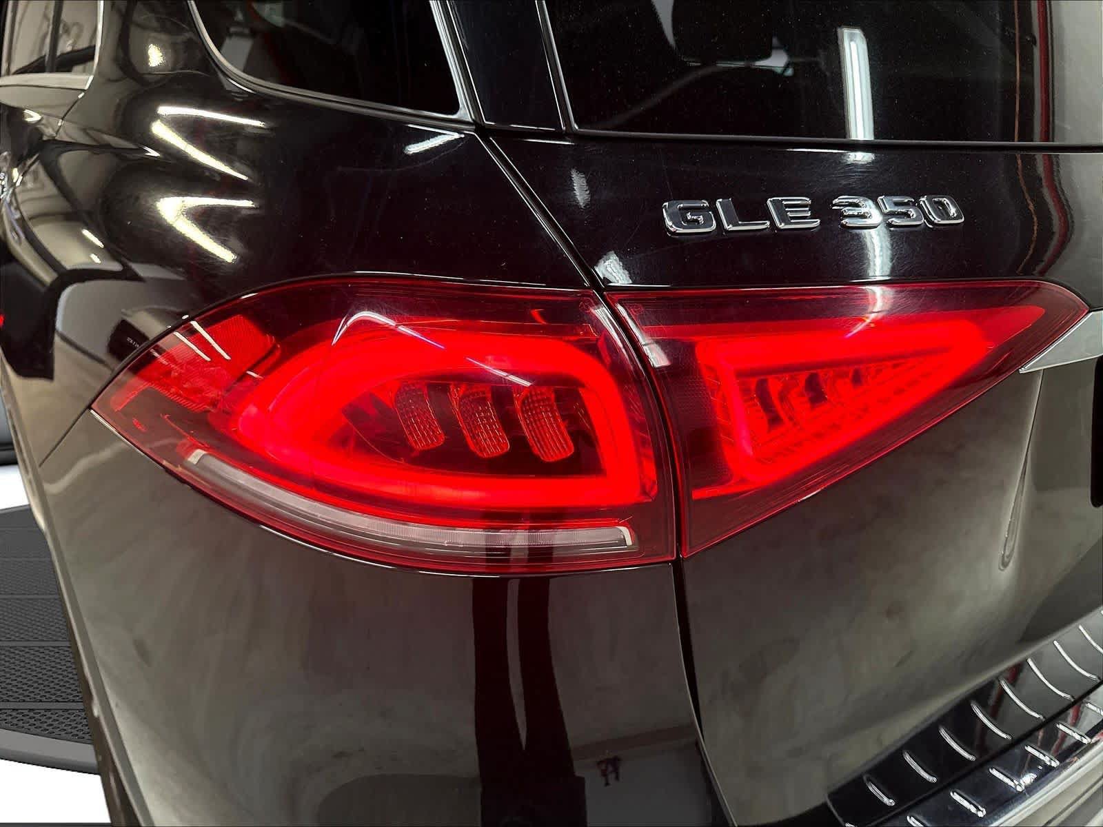 Used 2020 Mercedes-Benz GLE 350 4MATIC image 25