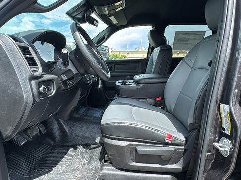 New 2026 RAM 5500 Tradesman w/ Chrome Appearance Group image 9