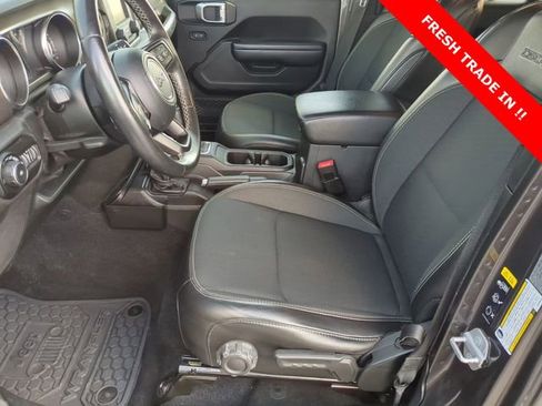 Used 2020 Jeep Wrangler Unlimited Sport image 15