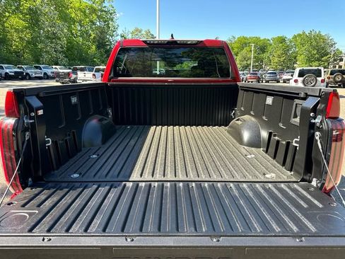 New 2026 Toyota Tundra Platinum AWD/4WD image 9