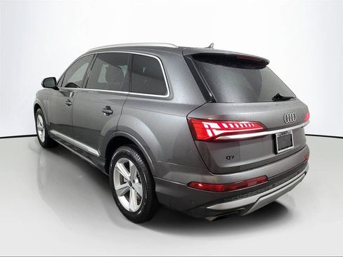 Used 2025 Audi Q7 2.0T Premium w/ Convenience Package AWD/4WD image 4