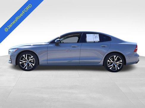 Used 2024 Volvo S60 B5 Plus AWD/4WD image 2