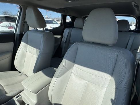 Used 2022 Nissan Rogue Sport SL w/ Premium Package image 12