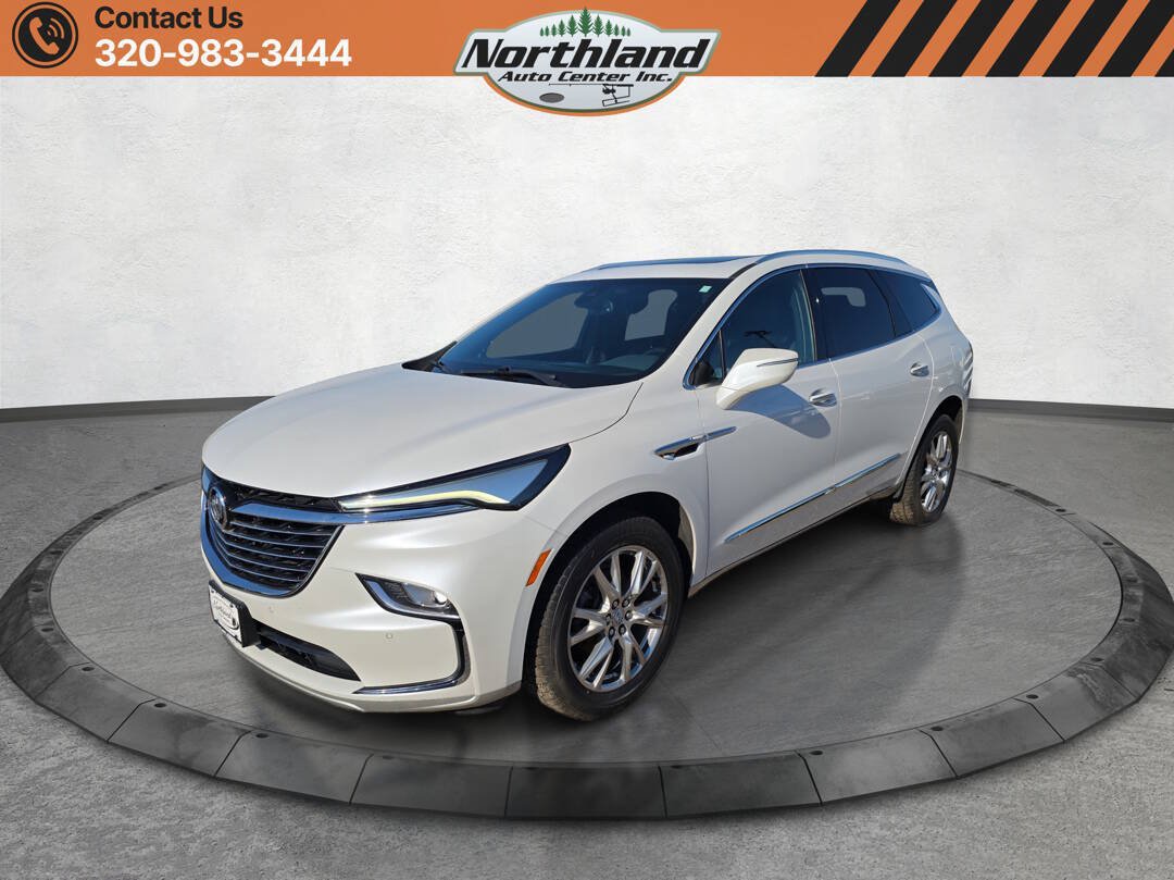 Used 2023 Buick Enclave Essence w/ Experience Buick Package AWD/4WD image 1