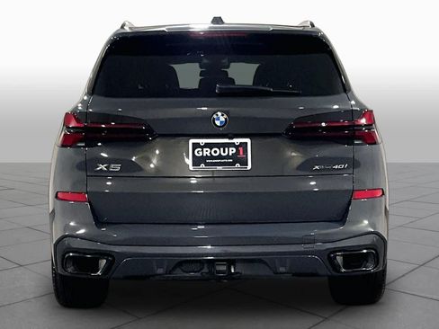 Used 2024 BMW X5 xDrive40i w/ M Sport Package AWD/4WD image 4