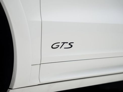 Used 2021 Porsche Cayenne GTS AWD/4WD image 23