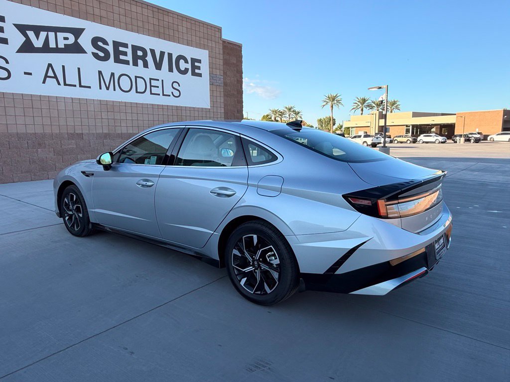 Used 2024 Hyundai Sonata SEL FWD image 10