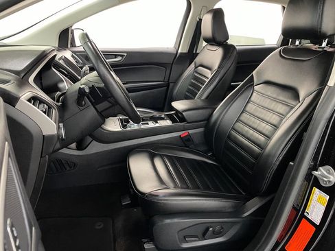 Used 2020 Ford Edge SEL w/ Cold Weather Package AWD/4WD image 21