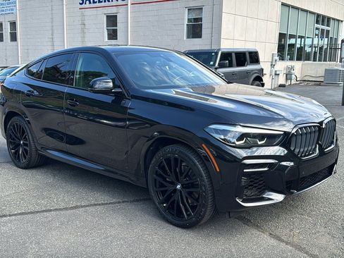 Used 2022 BMW X6 xDrive40i w/ M Sport Package AWD/4WD image 12