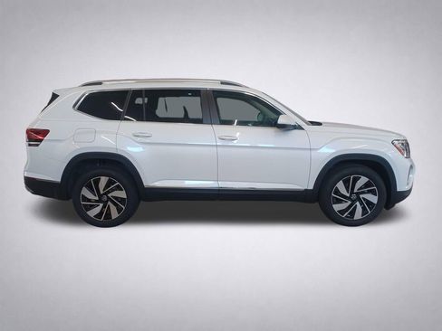 New 2026 Volkswagen Atlas SEL AWD/4WD image 2