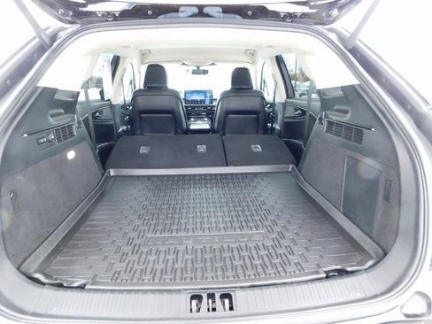 Used 2023 Lincoln Nautilus AWD w/ Premium Package image 24